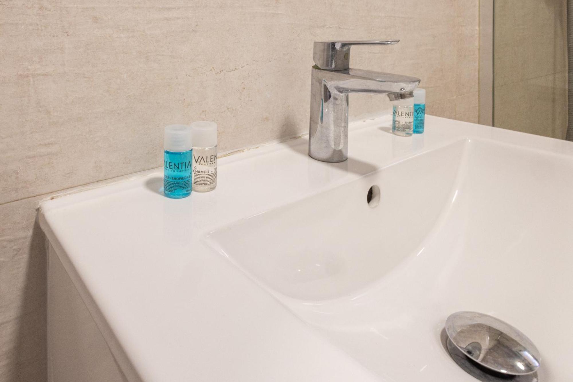 Apartamentos Odysea By Apartamentos Valentia Cala de Finestrat Rom bilde