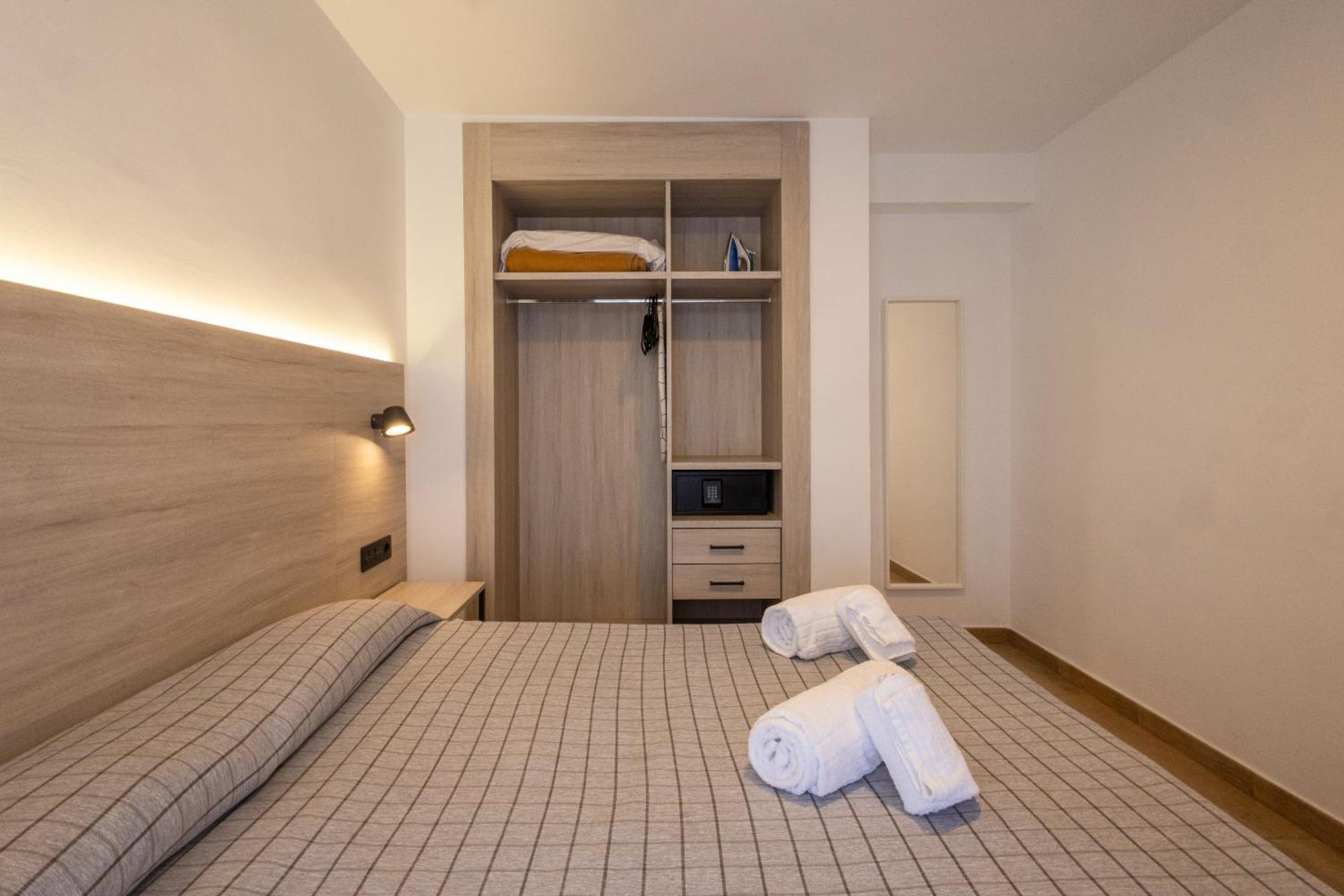 Apartamentos Odysea By Apartamentos Valentia Cala de Finestrat Rom bilde