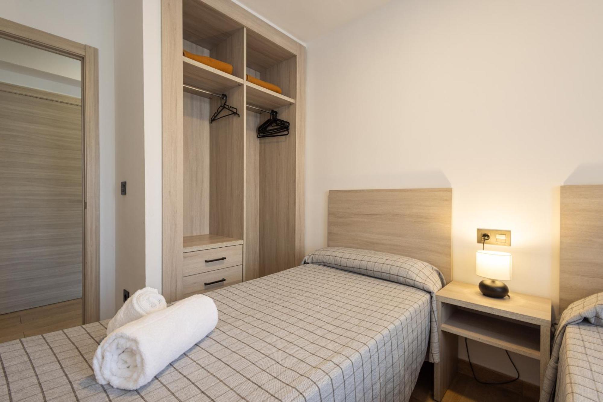 Apartamentos Odysea By Apartamentos Valentia Cala de Finestrat Rom bilde